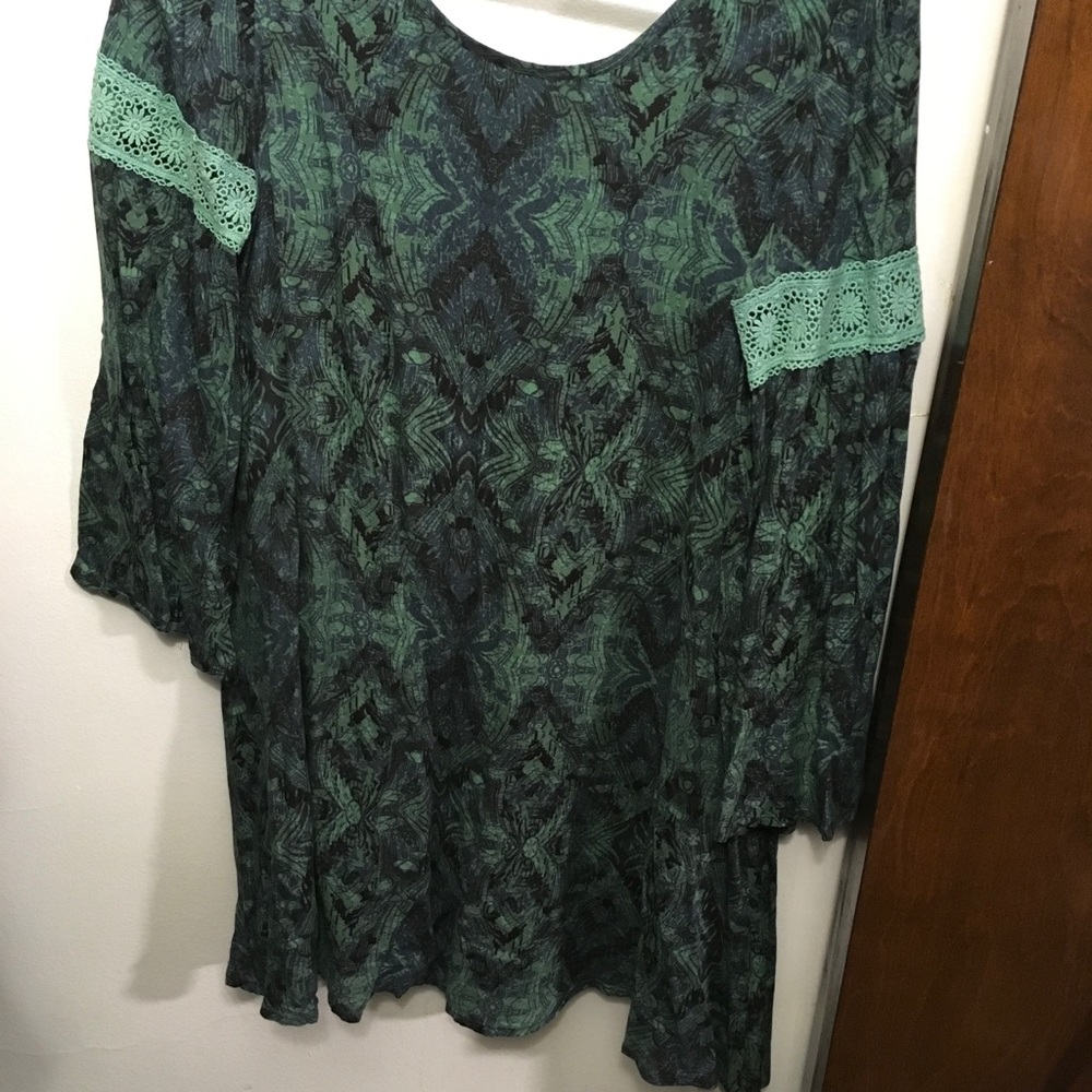 Bell sleeve dress